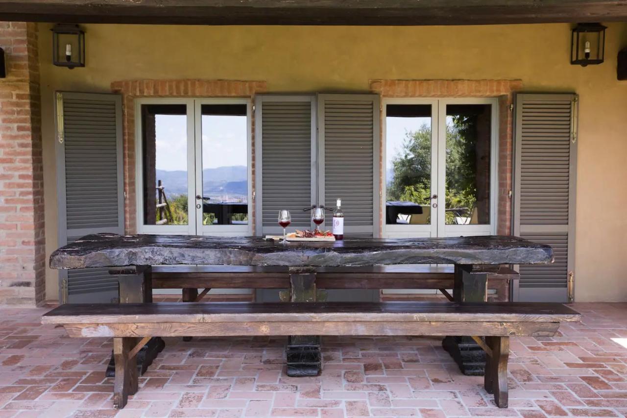 Villa Mandorlo - Pomaio Wines & Hospitality Arezzo Exteriér fotografie